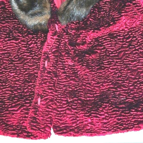 Vintage Terry Lewis Classic Luxuries faux fur cropped swing jacket. Large - Picture 10 of 12